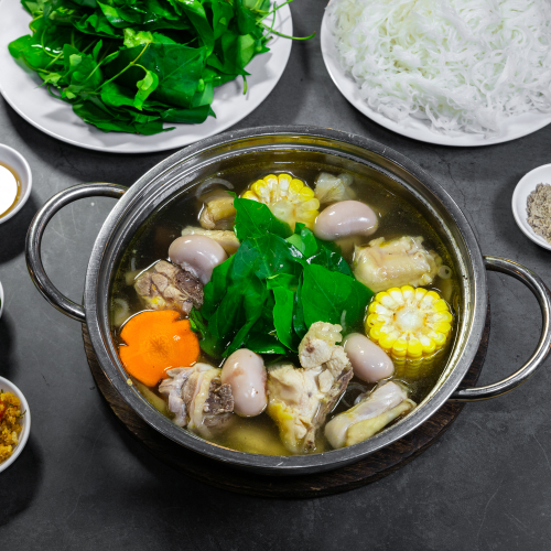 LẨU GÀ LÁ GIANG 